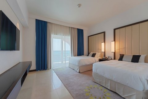 Apartment in The Marina, Abu Dhabi, UAE 2 bedrooms, 164 sq.m. № 424250 - photo 13