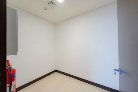 Apartment in The Marina, Abu Dhabi, UAE 2 bedrooms, 164 sq.m. № 424250 - photo 20