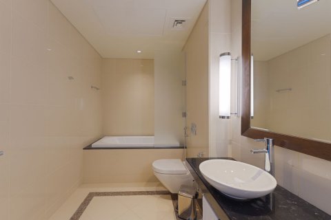 Apartment in The Marina, Abu Dhabi, UAE 2 bedrooms, 164 sq.m. № 424250 - photo 18