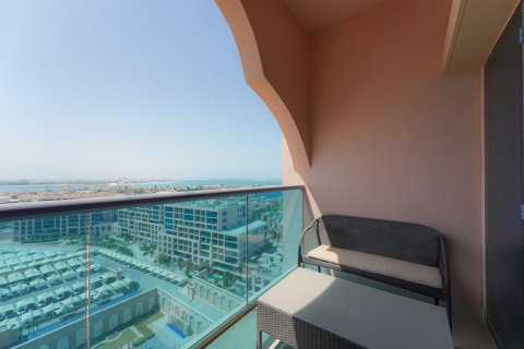 Apartment in The Marina, Abu Dhabi, UAE 2 bedrooms, 164 sq.m. № 424250 - photo 3