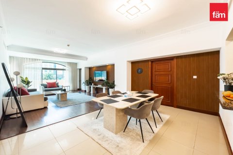 Huoneisto Palm Jumeirah, Dubai, Arabiemiraatit 2 makuuhuonetta, 194.8 m2 № 710142 - kuva 4