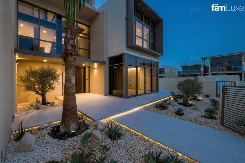 Vila di Dubai Hills Estate, UAE 5 bilik tidur, 660 meter persegi № 660554 - foto 27
