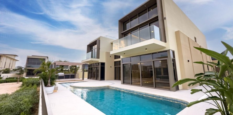 Villa in Dubai Hills Estate, UAE 5 bedrooms, 660 sq.m. № 660554