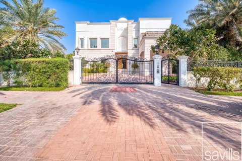 Villa in Emirates Hills, Dubai, UAE 7 bedrooms, 1498.9 sq.m. № 747538