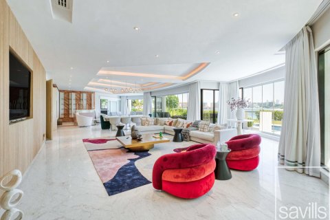 ویلا برای اجاره در Palm Jumeirah، Dubai، امارات متحده عربی 5 خوابه ، 1213.5 متر مربع ، شماره 747539 - تصویر 3