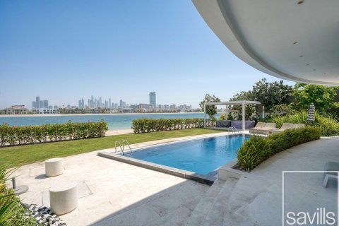 Vila v Palm Jumeirah, Dubai, SAE 5 spální, 1213.5 m2 č. 747539