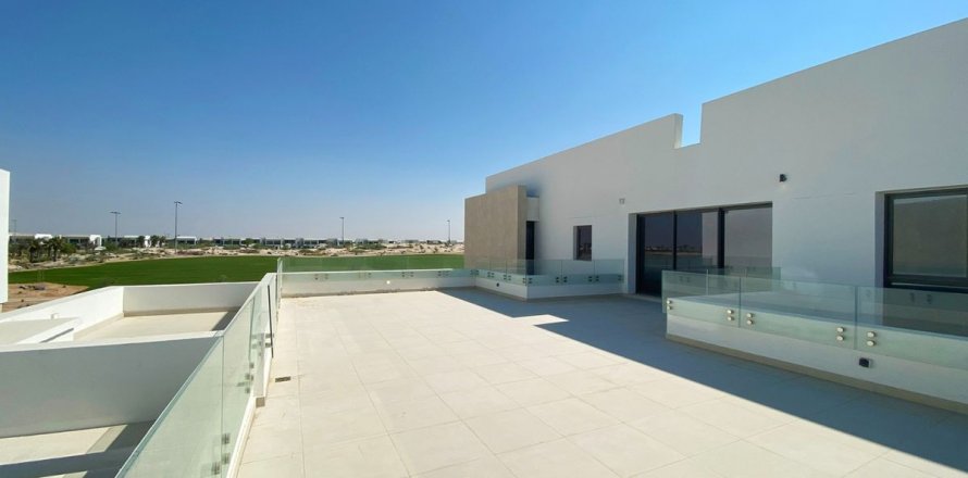 Yas Island、Abu Dhabi、UAEにある商業用物件 570 m2 No594920