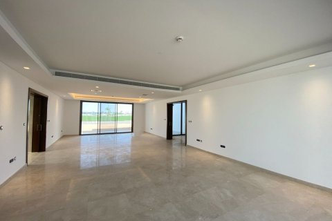 Yas Island、Abu Dhabi、UAE にある商業用物件販売中 570 m2、No594920 - 写真 8
