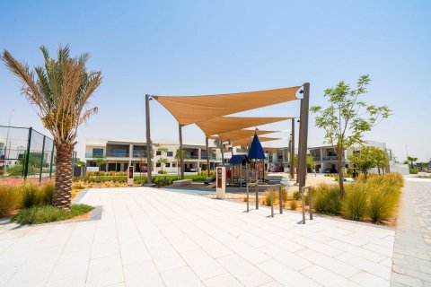 Yas Island、Abu Dhabi、UAE にある商業用物件販売中 570 m2、No594920 - 写真 7