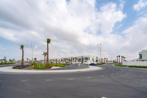 Yas Island、Abu Dhabi、UAE にある商業用物件販売中 570 m2、No594920 - 写真 21