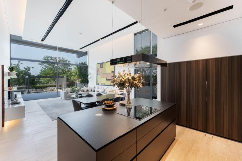 Vilë në Jumeirah Golf Estates, Dubai, Emiratet e Bashkuara Arabe 6 dhoma gjumi, 1079 m2. № 680729 - Foto 9