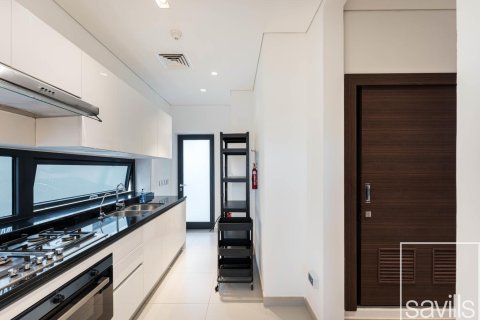 Vilë në Jumeirah Golf Estates, Dubai, Emiratet e Bashkuara Arabe 6 dhoma gjumi, 1079 m2. № 680729 - Foto 13