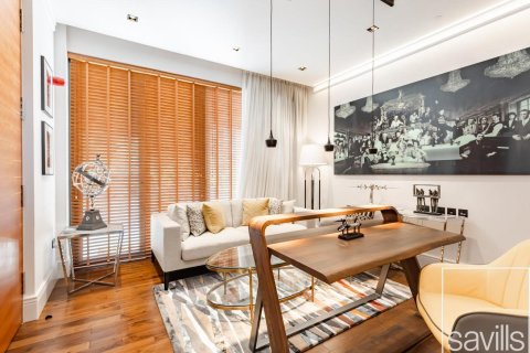 Vila v Jumeirah Islands, Dubai, SAE 6 ložnice, 923 m² Č.: 680728 - fotografie 13