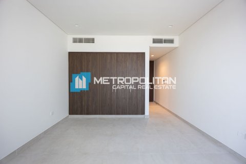 Villa sa Saadiyat Island, Abu Dhabi, UAE 4 silid-tulugan, 629.4 sq.m. № 344550 - larawan 12