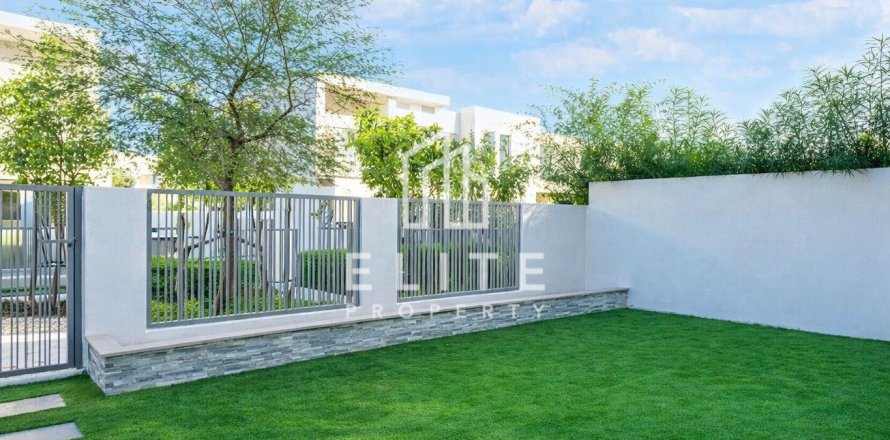 ویلا در Tilal Al Ghaf، Dubai ، امارات متحده عربی 3 خوابه ، 199 متر مربع.  شماره 736591