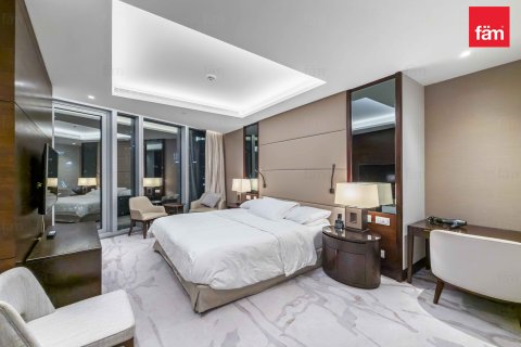 Appartement te huur in Downtown Dubai (Downtown Burj Dubai), Dubai, VAE 3 slaapkamers, 225.5 vr.m., nr 689523 - foto 4