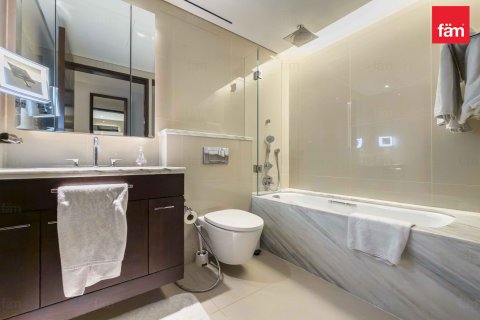 Appartement te huur in Downtown Dubai (Downtown Burj Dubai), Dubai, VAE 3 slaapkamers, 225.5 vr.m., nr 689523 - foto 15