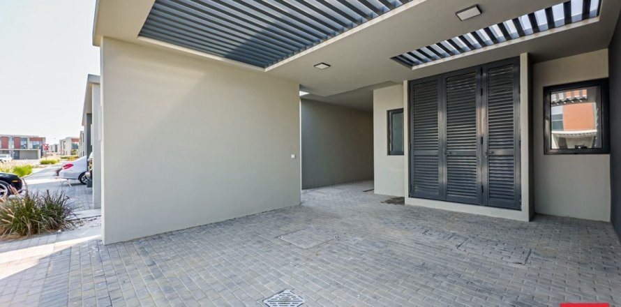 Városi lakóépület itt: Dubai, EAE, 3 hálószoba, 180 m², azonosító: 689522