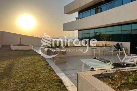 Apartment in Al Reem Island, Abu Dhabi, UAE 1 bedroom, 80.3 sq.m. № 574619 - photo 13