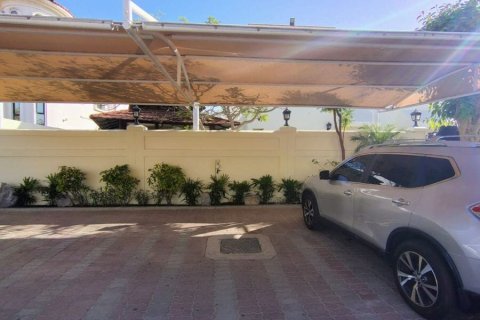 Willa do wynajęcia w Jumeirah, Dubai, ZEA 4 sypialnie, 743 mkw., nr 712514 - zdjęcie 27