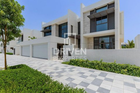 וילה להשכרה ב Mohammed Bin Rashid City, Dubai, איחוד האמירויות  6 חדרי שינה, 900.04 מ"ר, מספר 745622 - תמונה 1