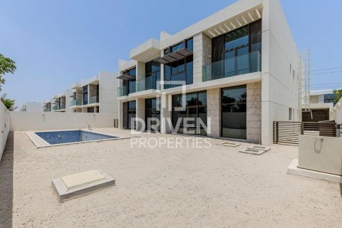 וילה להשכרה ב Mohammed Bin Rashid City, Dubai, איחוד האמירויות  6 חדרי שינה, 900.04 מ"ר, מספר 745622 - תמונה 2