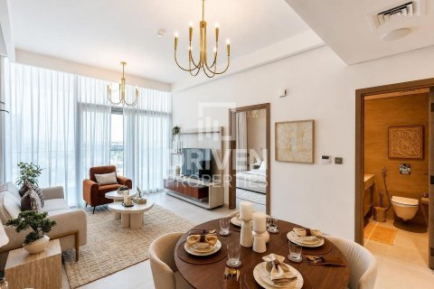 Apartment in Nadd Al Sheba, Dubai, UAE 1 bedroom, 79.62 sq.m. № 745627 - photo 2