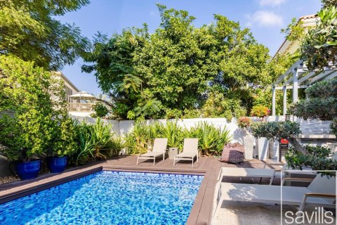 Willa na sprzedaż w Jumeirah Park, Dubai, ZEA 3 sypialnie, 567 mkw., nr 646270 - zdjęcie 2