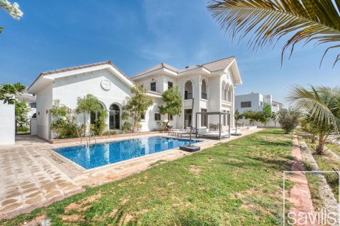 Villa til leie i Palm Jumeirah, Dubai, Emiratene 6 soverom, 650 kvm Nr. 646269 - Foto 1