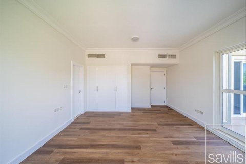 Villa Dubai Sports Cityjā, AAE 5 istabas, 1049 m2 Nr. 646315 - attēls 12