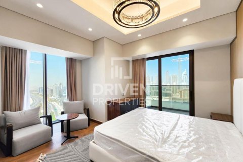 Huoneisto Business Bay, Dubai, Arabiemiraatit 2 makuuhuonetta, 137.03 m2 № 756100 - kuva 8