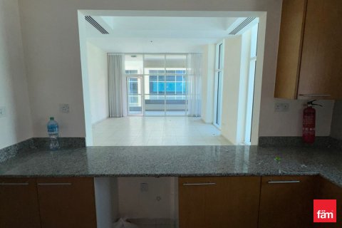 Apartmán v Business Bay, Dubai, SAE 1 spálňa, 120.4 m2 č. 645847 - Fotografia 3