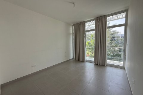 Townhouse til leje i Mudon, Dubai, UAE 3 soveværelser, 297.01089100 kvm № 695830 - foto 9