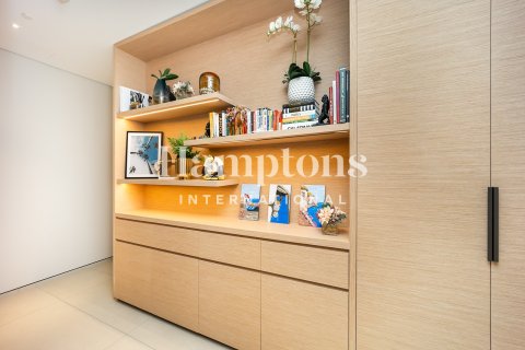 Apartament de închiriat în Jumeirah Beach Residence, Dubai, EAU 3 dormitoare, 178.65246900 mp.  №695833 - poză 22