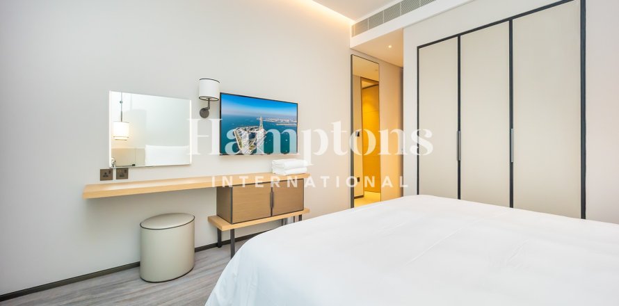 Apartment in Jumeirah Beach Residence, Dubai, UAE 3 bedrooms, 178.652 sq.m. № 695833