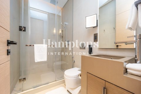 Apartment in Jumeirah Beach Residence, Dubai, UAE 3 bedrooms, 178.65246900 sq.m. № 695833 - photo 12