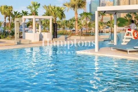 Apartament de închiriat în Jumeirah Beach Residence, Dubai, EAU 3 dormitoare, 178.65246900 mp.  №695833 - poză 3