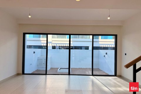 Řadový dům v Dubai, SAE 4 ložnice, 144 m² Č.: 694298 - fotografie 5