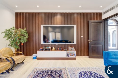 Villa The Villa, Dubaijā, AAE 5 istabas, 780 m2 Nr. 667141 - attēls 13