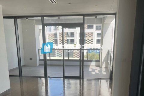 Apartment in Al Reem Island, Abu Dhabi, UAE 2 bedrooms, 216.3 sq.m. № 613960 - photo 2