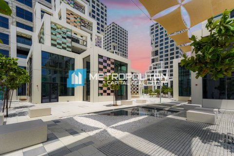Apartment in Al Reem Island, Abu Dhabi, UAE 2 bedrooms, 216.3 sq.m. № 613960 - photo 23