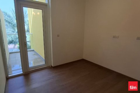 Maison de ville à louer à Dubai, EAU 3 chambres, 137.4 m2 № 702313 - photo 8