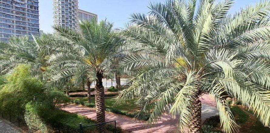 Városi lakóépület itt: Dubai, EAE, 3 hálószoba, 137.4 m², azonosító: 702313