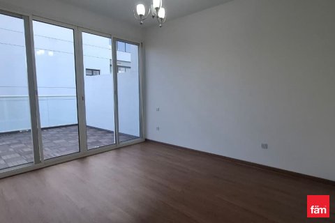 Maison de ville à louer à Dubai, EAU 3 chambres, 137.4 m2 № 702313 - photo 6