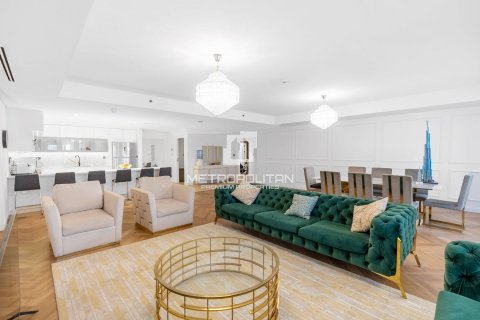 Wohnung zur Miete in Palm Jumeirah, Dubai, VAE 4 Schlafzimmer, 313 m2 Nr. 593700 - Foto 1