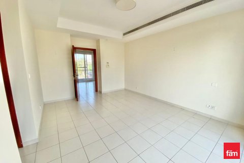 Vilë në Dubai, Emiratet e Bashkuara Arabe 4 dhoma gjumi, 1237.3 m2. № 702593 - Foto 14