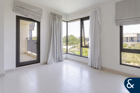 Dubai Hills Estate, Dubai, UAE의 판매용 빌라 침실 4개, 222제곱미터 번호 666860 - 사진 6