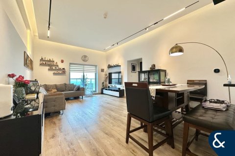 Lägenhet till försäljning i Dubai Sports City, Dubai, UAE 2 sovrum, 120 kvm Nr. 666858 - fotografi 1