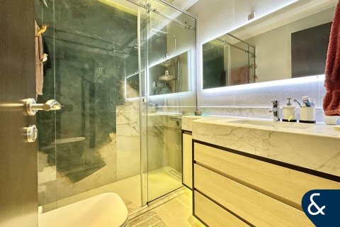 Lägenhet till försäljning i Dubai Sports City, Dubai, UAE 2 sovrum, 120 kvm Nr. 666858 - fotografi 7