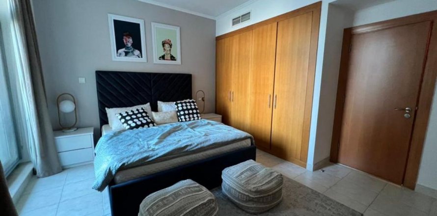 Apartment sa The Views, Dubai, UAE 1 silid-tulugan, 76.9 sq.m. № 694222